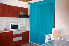 Property 8550 photo 3