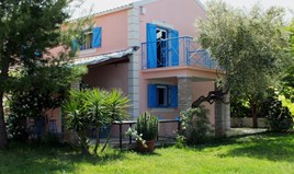 Detached house 140 m² in Corfu