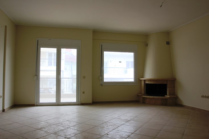 Realty photo 2