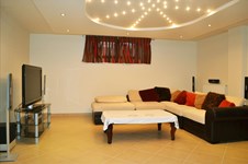 Property 8652 photo 4