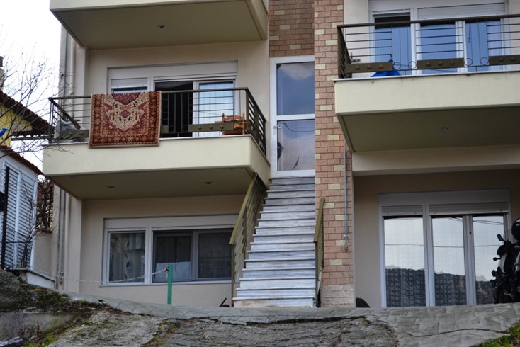 Realty photo 1