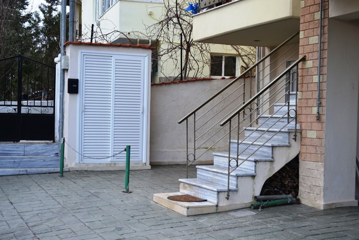 Realty photo 3