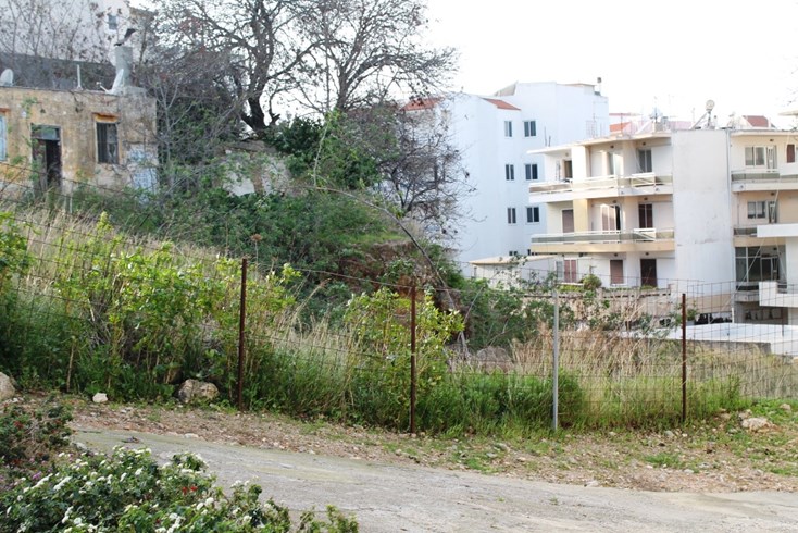 Realty photo 2