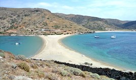 Land 4167 m² in Cyclades