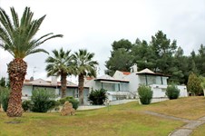 Property 8815 photo 2