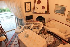 Property 8815 photo 6