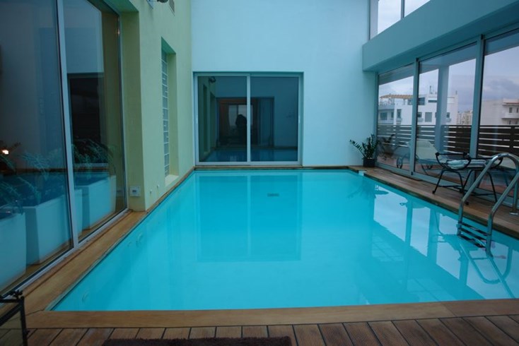 Realty photo 2