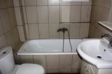 Property 8844 photo 4