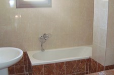 Property 896 photo 6