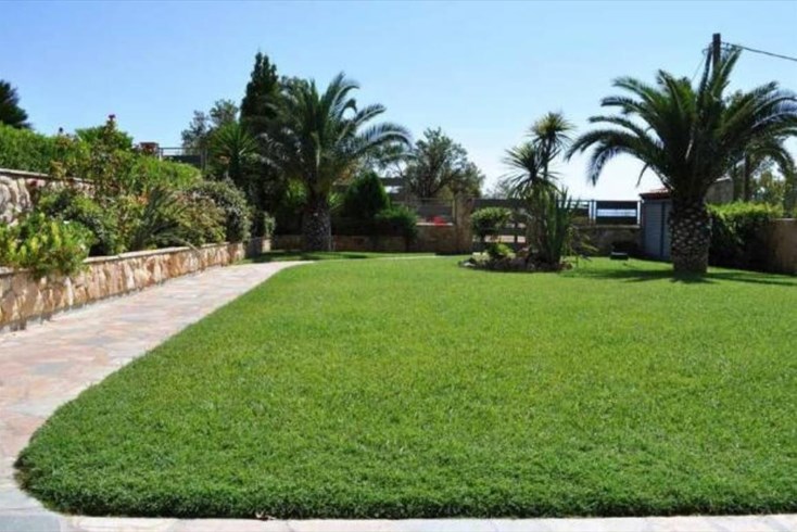 Realty photo 3