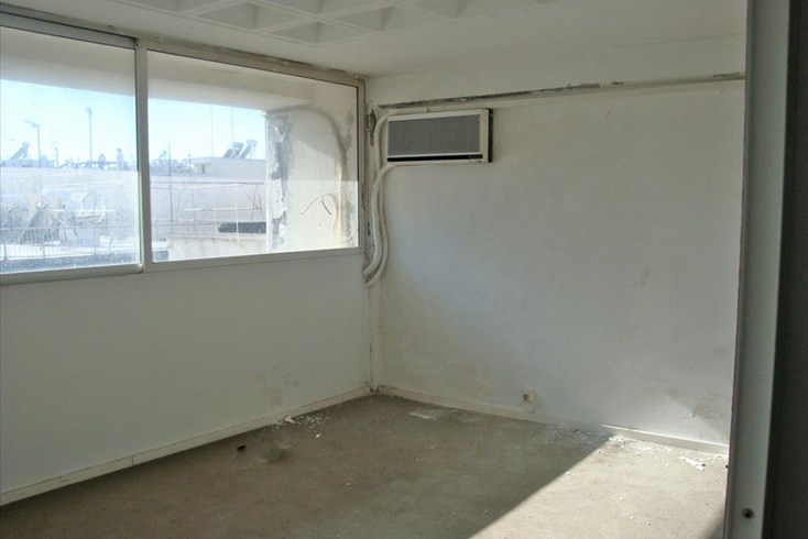Realty photo 2