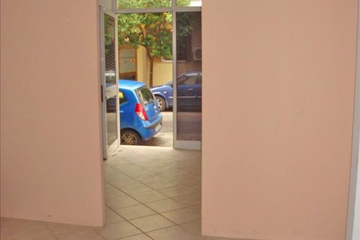 Realty photo 2