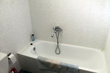 Property 933 photo 14