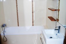 Property 935 photo 41