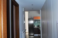 Property 935 photo 30