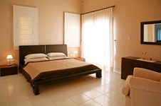 Property 9360 photo 7