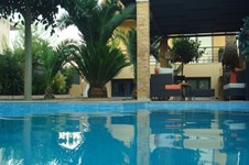 Property 938 photo 2