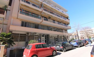 Commercial property 702 m² Selanik’te