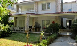 Kuća 480 m² u Atini