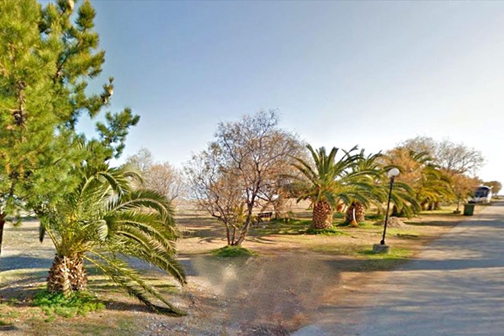 Realty photo 2