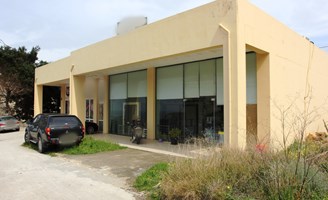 Commercial property 410 m² კრეტაზე