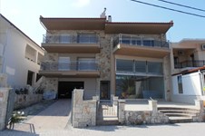Property 977 photo 2